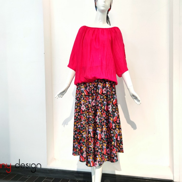 Flared skirt with little flower pattern